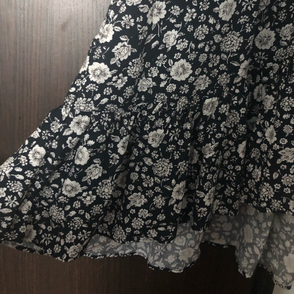 J. Crew Faux Wrap Floral Ruffle Mini Dress Size 4 - Picture 3 of 6